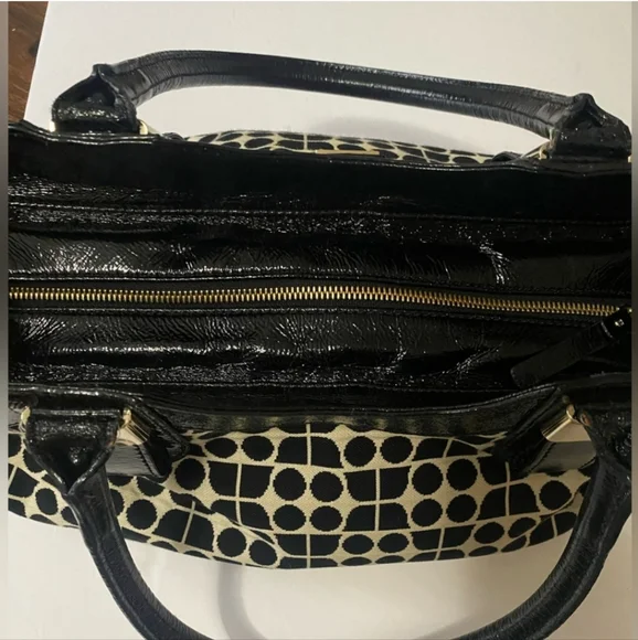 Kate Spade Vintage Rare Black & Yellow Handbag (EUC) - Picture 11 of 16
